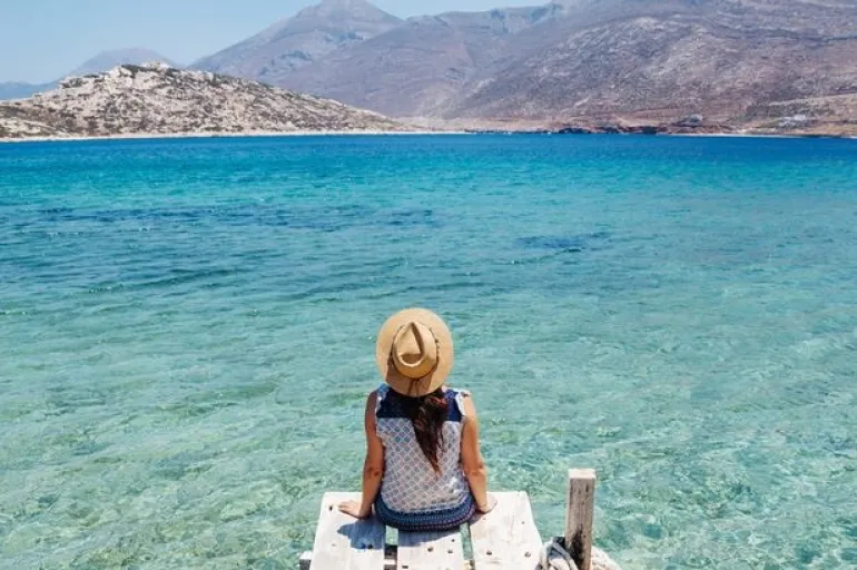 Cnn: Η Ελλάδα θα μπορούσε να είναι το καλύτερο εισιτήριο για διακοπές στην πανδημία