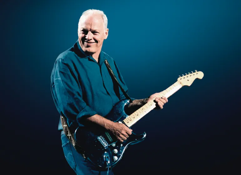 120 κιθάρες του David Gilmour σε δημοπρασία σε τιμές που φτάνουν τις 150 χιλ. λίρες 