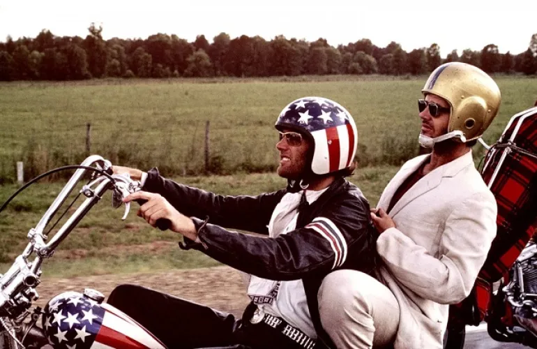 14 Ιουλίου του 1969 - Κυκλοφορεί ο 'Ξένοιαστος καβαλάρης' με τους Jack Nicholson & Peter Fonda...