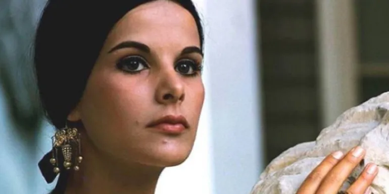 Έλενα Ναθαναήλ: Η ηθοποιός θεά των 70s, το παιδί εκτός γάμου και το πρόωρο τέλος 