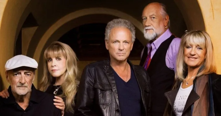 Συμφωνία Lindsey Buckingham με τους Fleetwood Mac