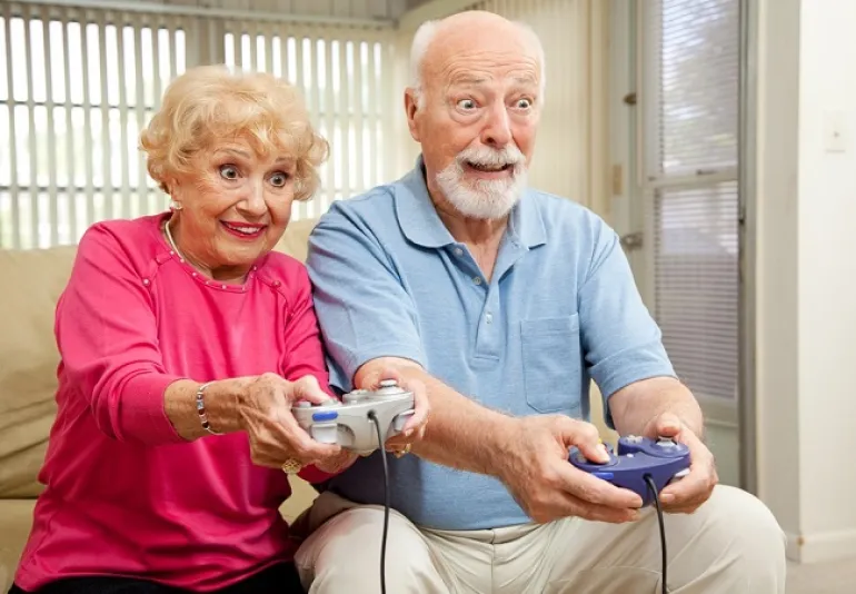 Παππού παίξε ελεύθερα: Τα βιντεοπαιχνίδια βελτιώνουν τη μνήμη στους ηλικιωμένους