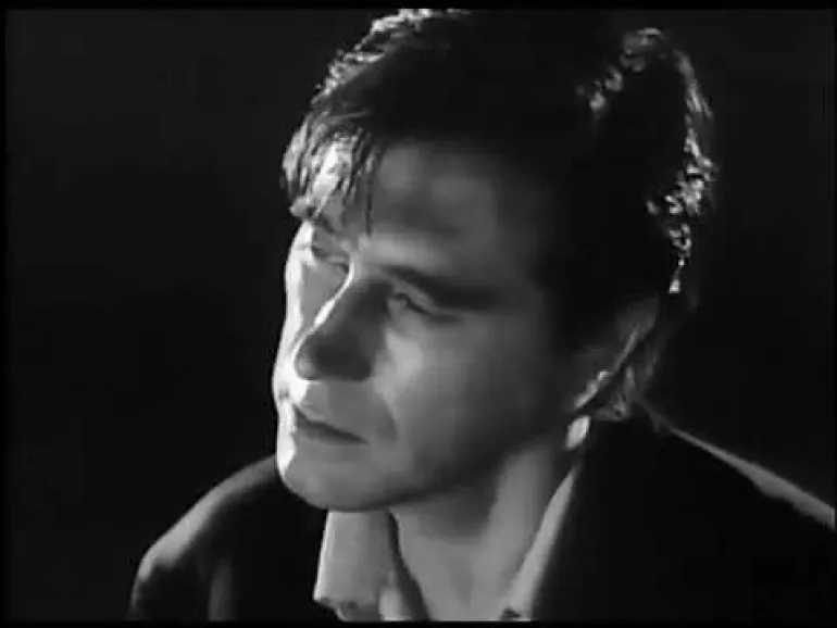 Bryan Ferry - Help Me