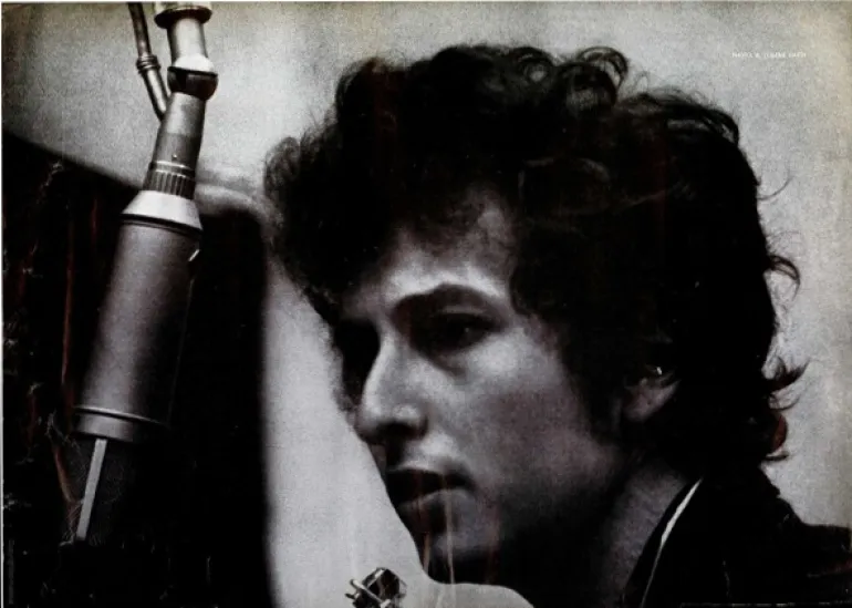 Όταν το κλασσικό ήταν νέο: Διαχρονικές μελωδίες και διαχρονικοί στίχοι ενωμένοι άρρηκτα σε ένα λατρεμένο πακέτο...