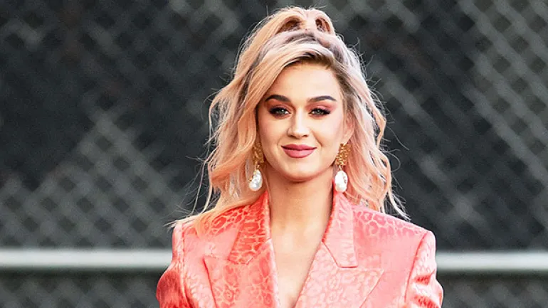 Katy Perry - Never Worn White