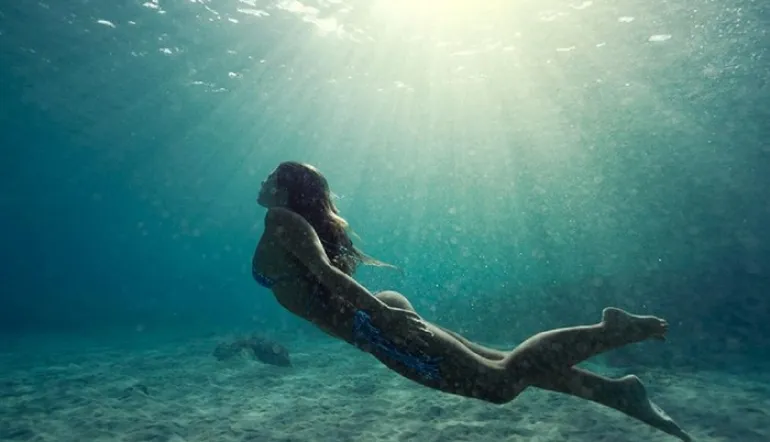 Τι συμβαίνει στο σώμα μας όταν κολυμπάμε κάθε μέρα