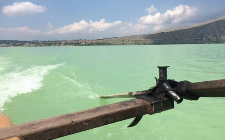 Φλώρινα: Προληπτική απαγόρευση κολύμβησης στη λίμνη Βεγορίτιδα