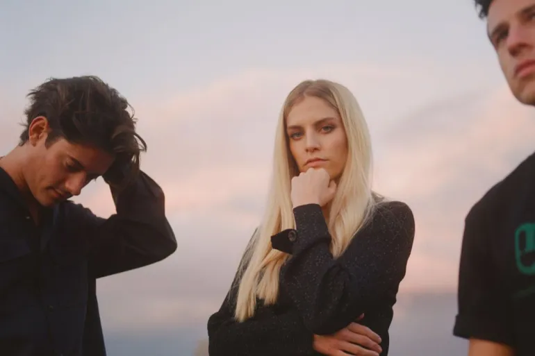 London Grammar - America