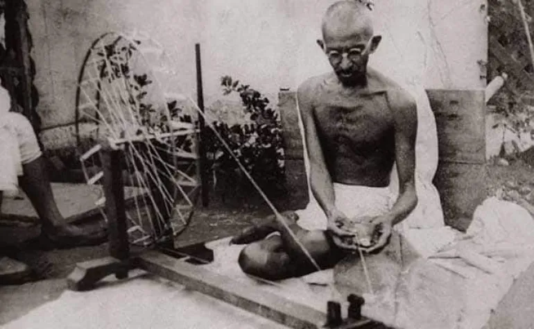 Ποια είναι τα χαρακτηριστικά που δεν πρέπει να έχει ένας άνθρωπος σύμφωνα με τον Mahatma Gandhi