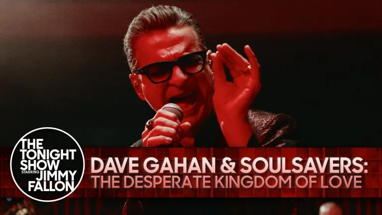 Dave Gahan and Soulsavers διασκευάζουν PJ Harvey στον J.Fallon