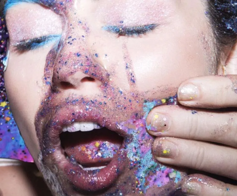 Κάντε streaming το νέο άλμπουμ της Miley Cyrus