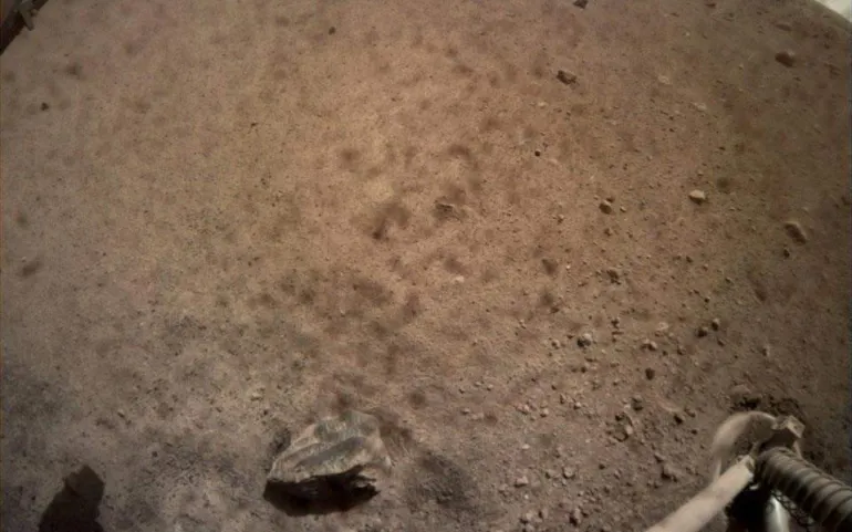 Νέες «μαγευτικές» φωτογραφίες του InSight απο τον Άρη