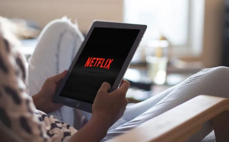 Το Netflix ανεβάζει τις τιμές των συνδρομών έως και 18%