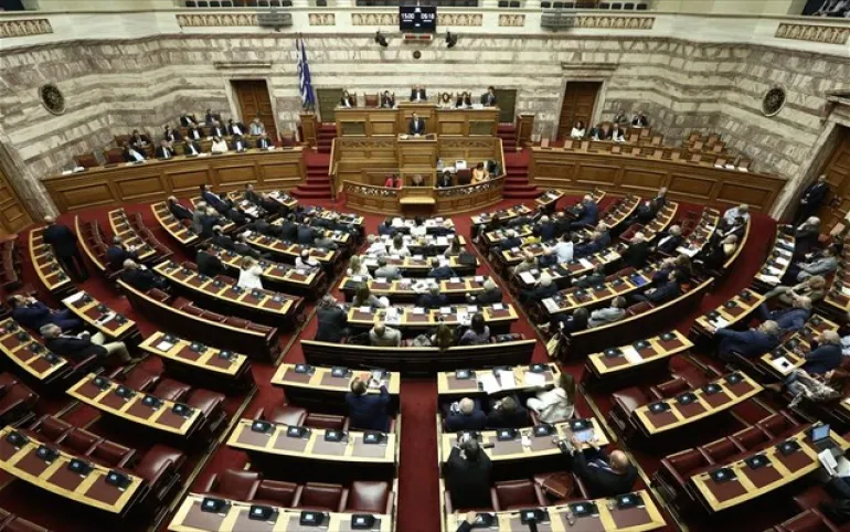 Καταψηφίστηκε η πρόταση δυσπιστίας εναντίον της κυβέρνησης 