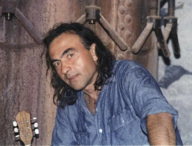 1987, Σαββόπουλος, Ν. Παπάζογλου, Τρύπες σε απίθανο πρόγραμμα