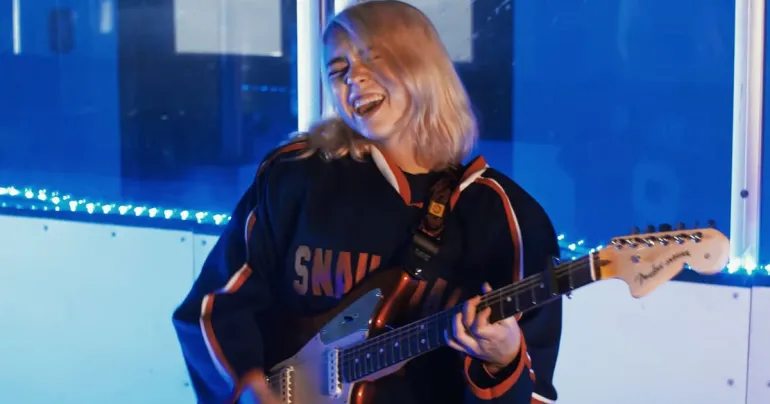 Το όνομα της είναι Snail Mail και το πραγματικό Lindsey Jordan