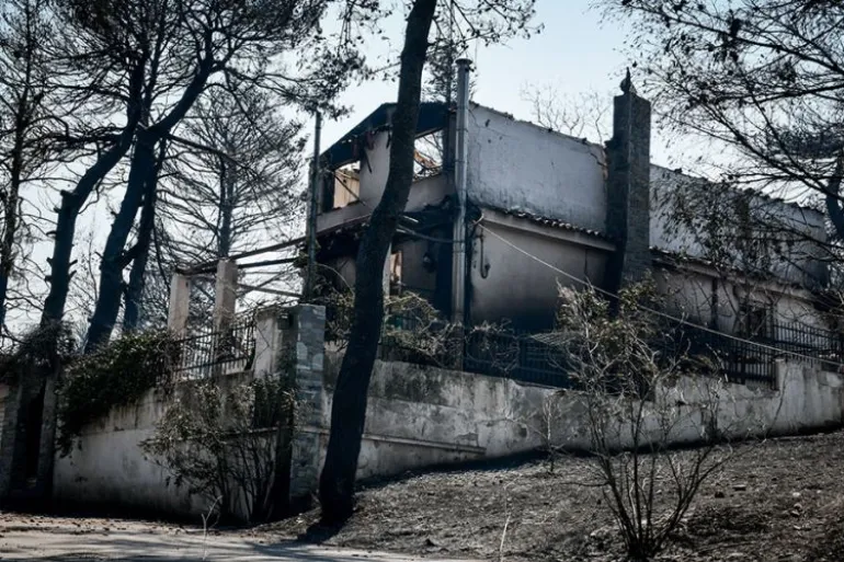 Ο στόχος ποιος είναι να καταστραφεί το συμπαν για να ωφεληθεί η οποιαδήποτε αντιπολίτευση ?