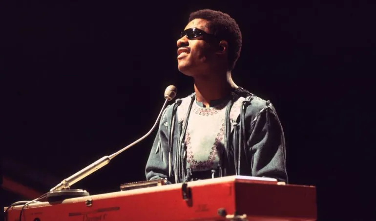 Stevie Wonder: Ξεκίνησε σαν παιδί θαύμα... έγινε 70 ετών