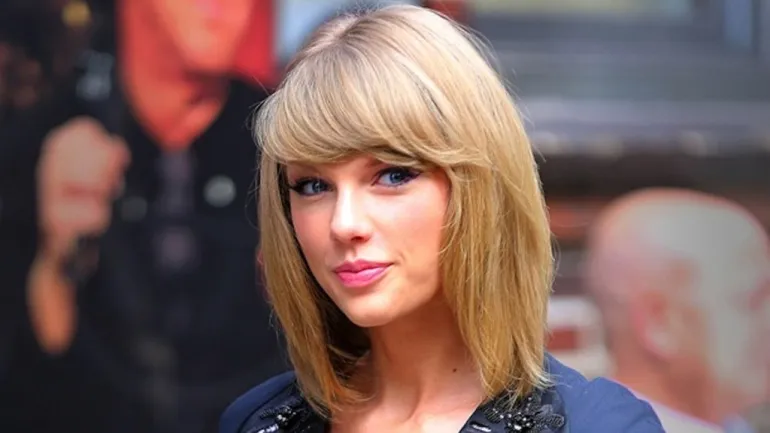 Taylor Swift: επιλέγει 9 τραγούδια που 'θα ομορφύνουν' την ζωή μας