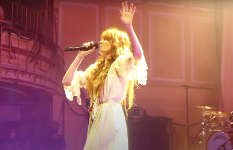 Άρχισε από το Newcastle η περιοδεία των Florence+the Machine