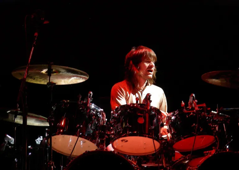 ZAK STARKEY 