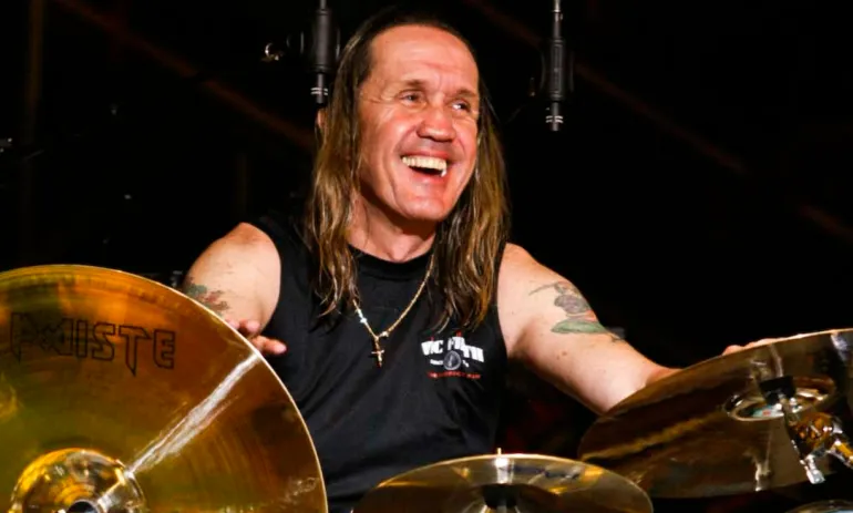 Nicko McBrain