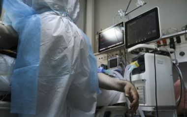 Κορονοϊός: Ενδείξεις για περισσότερα αρνητικά ρεκόρ στις επόμενες μέρες