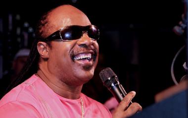 10 Τραγούδια που αναφέρουν τον Stevie Wonder