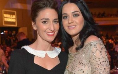 Ομοιότητες: katy Perry/Sara Bareilles 