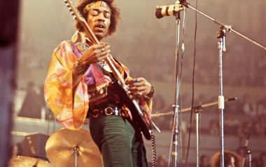 O Jimi Hendrix και τα μπλουζ