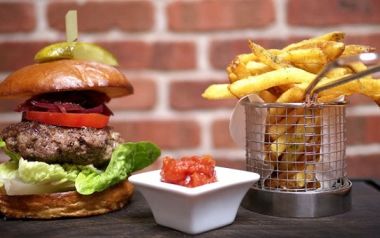 Επικίνδυνο για την υγεία το πρόχειρο φαγητό