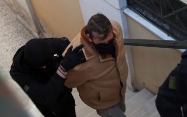 Σοκάρει η 11 χρονη αθλήτρια στην κατάθεσή της "Με βίασε στο δωμάτιο που κοιμόταν ο πατέρας μου"