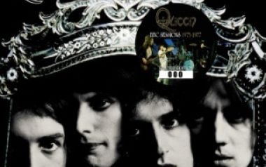 ‘We Will Rock You’ σε πιο ροκ εκδοχή από τους Queen