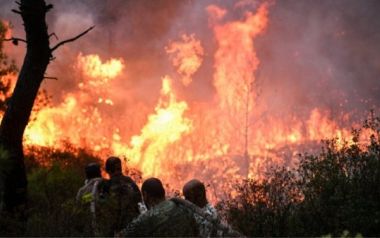 Πώς προστατεύουμε τα παιδιά από τις αναθυμιάσεις σε περίπτωση φωτιάς