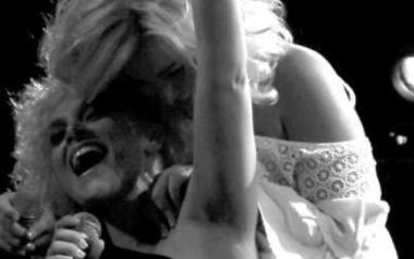   Ποιος ξέρει - Νατάσα Μποφίλιου & Ελεωνόρα Ζουγανέλη