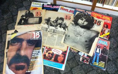 Αφήνουμε τον χρόνο να κυλάει με την παρέα σας και συντροφιά την μουσική 