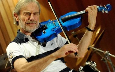 Jean-Luc Ponty(France): O βιρτουόζος βιολιστής της jazz/rock