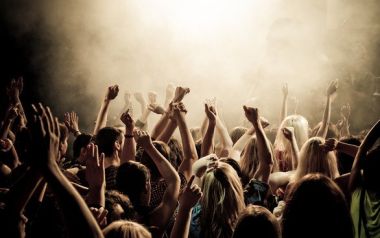 Ποιοι πιστεύετε ότι είναι οι καλύτεροι Dj's που πέρασαν από την χώρα μας τα τελευταία 50 χρόνια