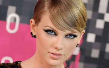 Taylor Swift, η διάσημη με τα περισσότερα έσοδα (Forbes)