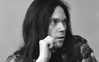 Cinnamon Girl-Neil Young με πιάνο 48 χρόνια μετά