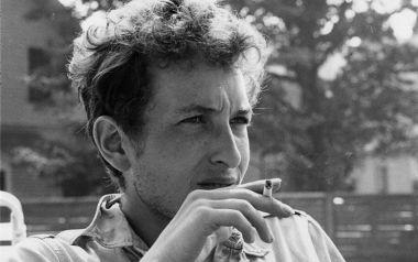 Ένας ακόμα λόγος που ο Dylan θα ζει 'για πάντα' Masters of War (The Avener Rework)