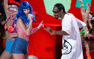 California Guls-Katy Perry Ft. Snoop Dogg