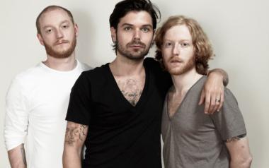 Biffy Clyro - Tiny Indoor Fireworks