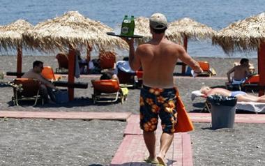 Η μαύρη οικονομία και η μαύρη εργασία οργιάζουν και θα οργιάζουν. τις τροφοδοτεί το κράτος-πατερούλης