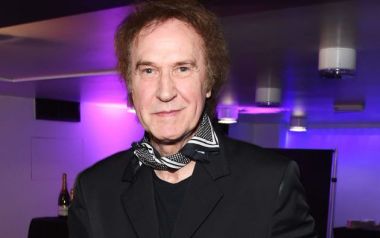 Ιππότης ο Ray Davies των Kinks