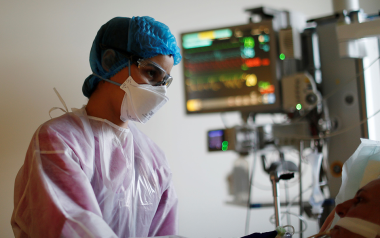 Κορωνοϊός: Δεν τους λες και λίγους. Άλλοι 98 έχασαν την ζωή τους χθες