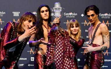 Οι  Måneskin όχι μόνο δεν ξεχάστηκαν, αλλά πήγαν Νο 1 στον πλανήτη με το Beggin'