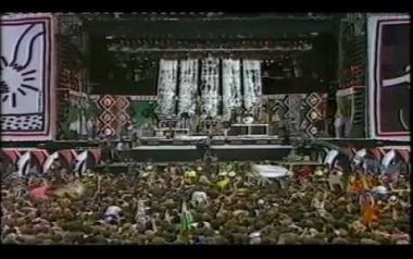 Biko-Simple Minds & Peter Gabriel