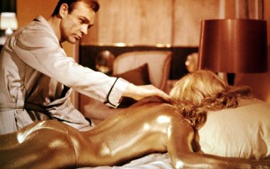 Goldfinger-Shirley Bassey (1965)