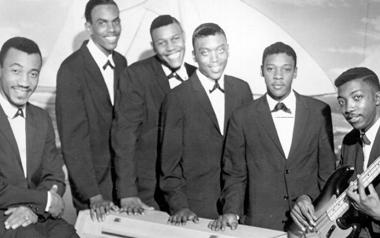 Γιάννης Πετρίδης: 10 τραγούδια που αγαπάω από το 1960